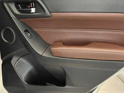 Used 2017 Subaru Forester 2.5i Touring image 39