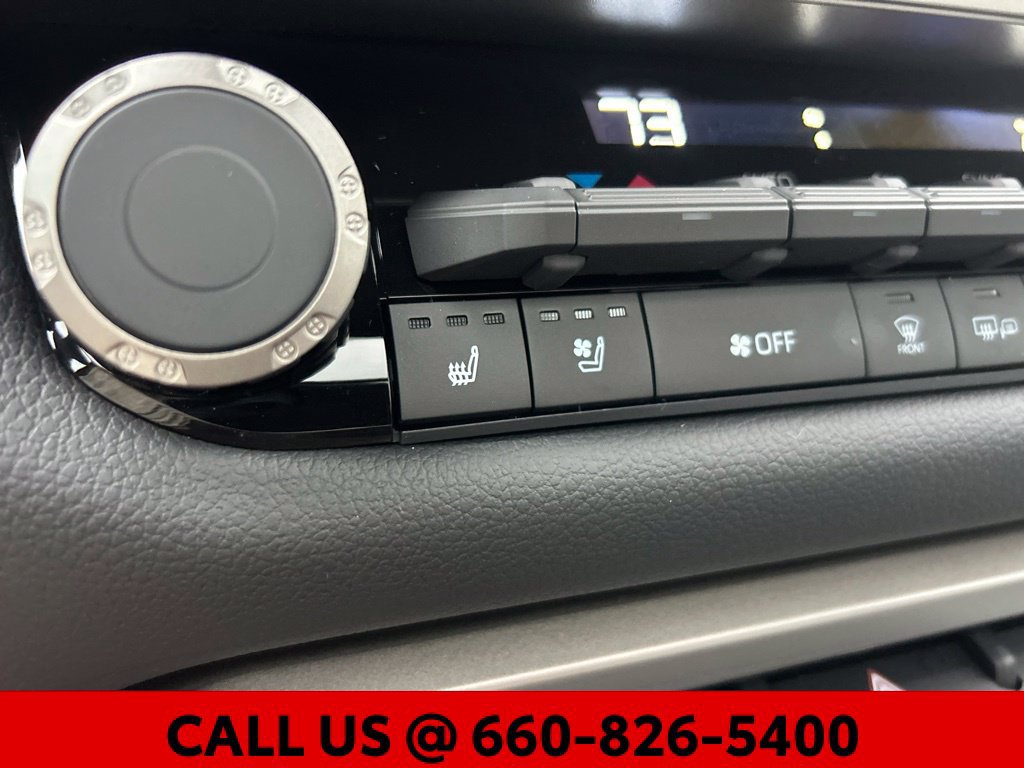 New 2026 Toyota Tundra Limited AWD/4WD image 23