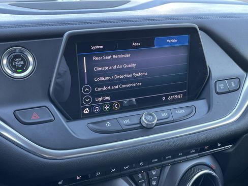 Used 2019 Chevrolet Blazer LT image 32