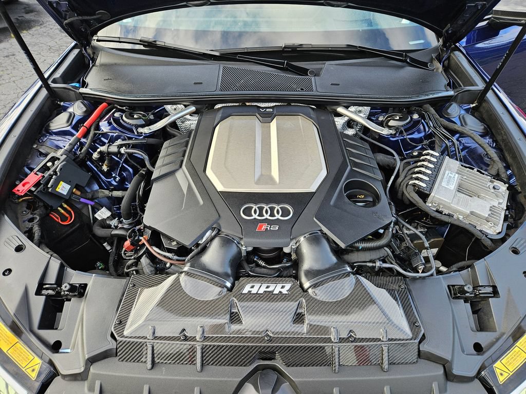 Used 2021 Audi RS 6 AWD/4WD image 25