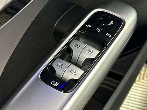 Certified 2022 Mercedes-Benz C 300 Sedan image 12