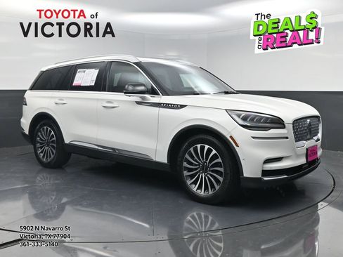 Used 2023 Lincoln Aviator Reserve w/ Equipment Group 201A image 1