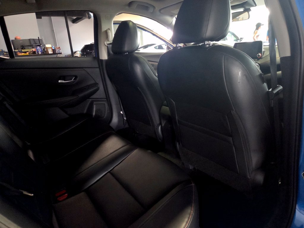 Used 2025 Nissan Sentra SR w/ SR Premium Package FWD image 19