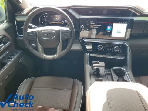 Certified 2026 GMC Sierra 1500 Denali w/ Denali Reserve Package AWD/4WD image 16