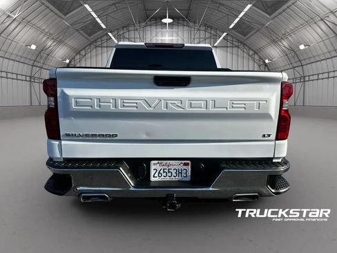 Used 2021 Chevrolet Silverado 1500 LT AWD/4WD image 12