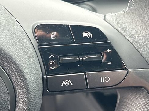 New 2026 Hyundai Elantra Sport FWD image 28