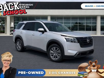 Used 2024 Nissan Pathfinder SV
