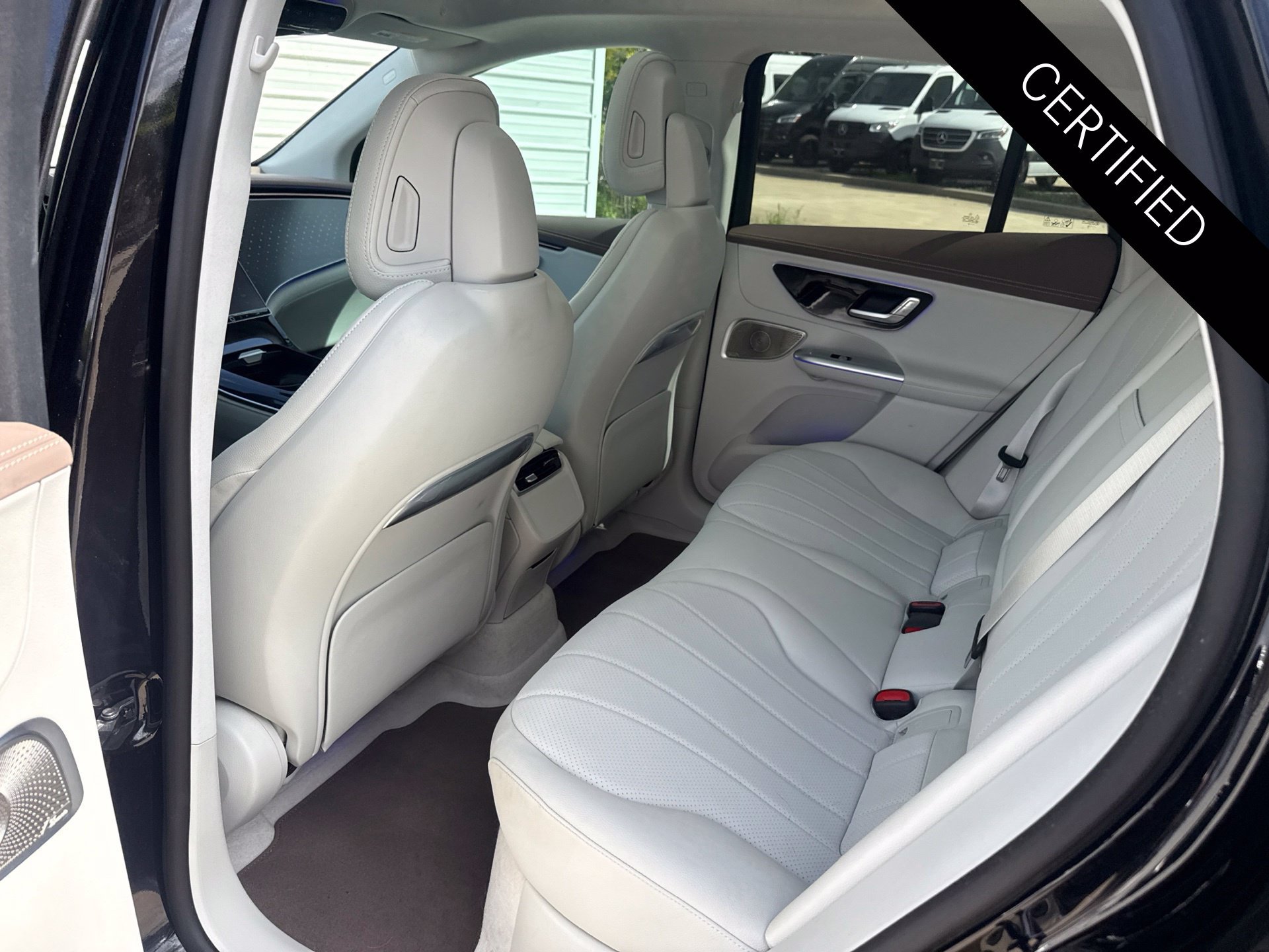 Used 2025 Mercedes-Benz EQE 350+ SUV image 10