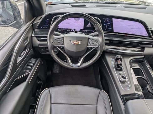 Certified 2024 Cadillac Escalade Sport AWD/4WD image 15