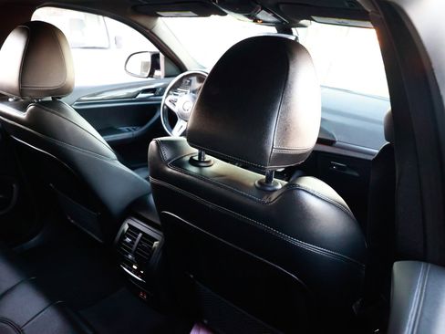 Used 2022 BMW X4 M40i w/ Premium Package image 15