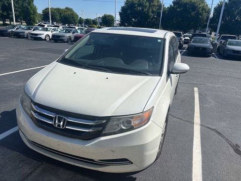 Used 2016 Honda Odyssey EX-L image 2