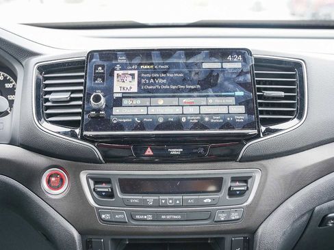 New 2025 Honda Ridgeline TrailSport image 14