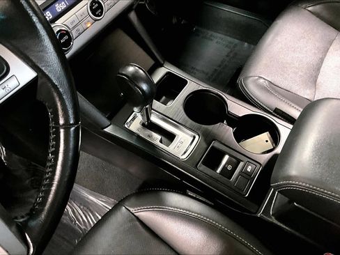 Used 2016 Subaru Legacy 2.5i Limited image 16