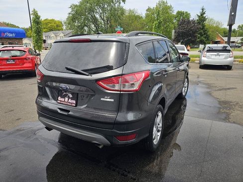 Used 2016 Ford Escape SE w/ Cargo Utility Package FWD image 11