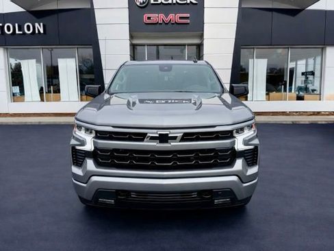 Used 2025 Chevrolet Silverado 1500 RST w/ Convenience Package II AWD/4WD image 4
