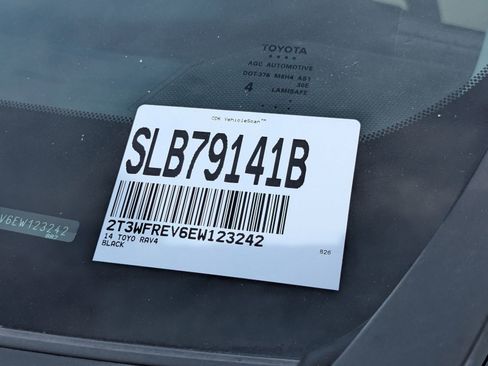 Used 2014 Toyota RAV4 XLE image 5