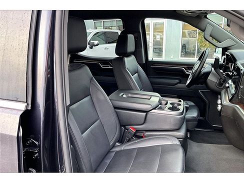 Used 2025 GMC Sierra 1500 SLT image 8