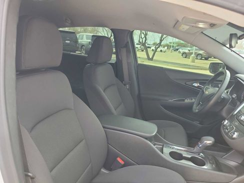 Used 2024 Chevrolet Malibu RS image 10