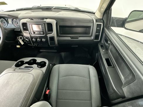 Used 2021 RAM 1500 Tradesman w/ Tradesman SXT Package RWD image 11
