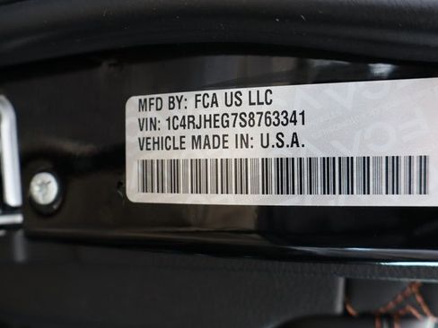 New 2025 Jeep Grand Cherokee Summit w/ Obsidian Package image 51