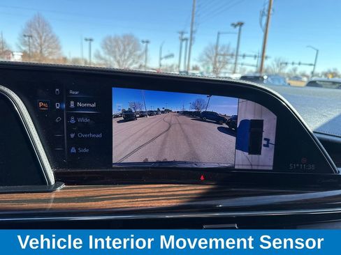 Used 2023 Cadillac Escalade Premium Luxury image 22