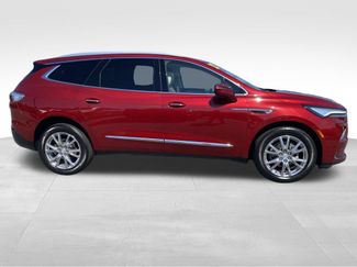 Used 2022 Buick Enclave Essence w/ Experience Buick Package video 2