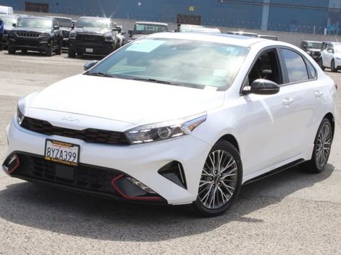 Used 2022 Kia Forte GT-Line w/ GT-Line Premium Package FWD image 10
