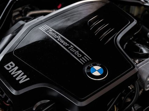 Used 2012 BMW Z4 sDrive28i image 53