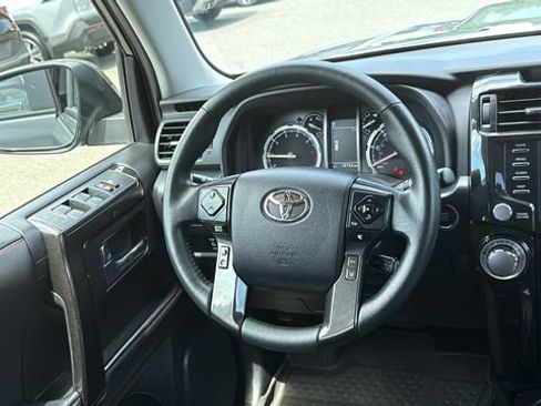 Used 2024 Toyota 4Runner TRD Off-Road AWD/4WD image 22