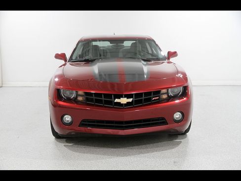 Used 2010 Chevrolet Camaro LT w/ RS Package RWD image 2