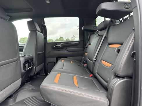 New 2026 GMC Sierra 2500 AT4 w/ AT4 Premium Plus Package AWD/4WD image 31