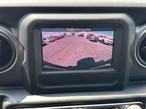 Used 2021 Jeep Wrangler Unlimited Sport image 21