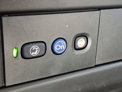 New 2025 Chevrolet Express 3500 w/ Power Convenience Package image 13