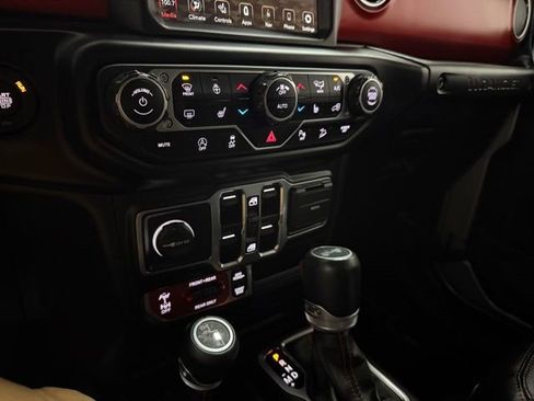 Certified 2021 Jeep Wrangler Unlimited Rubicon image 20