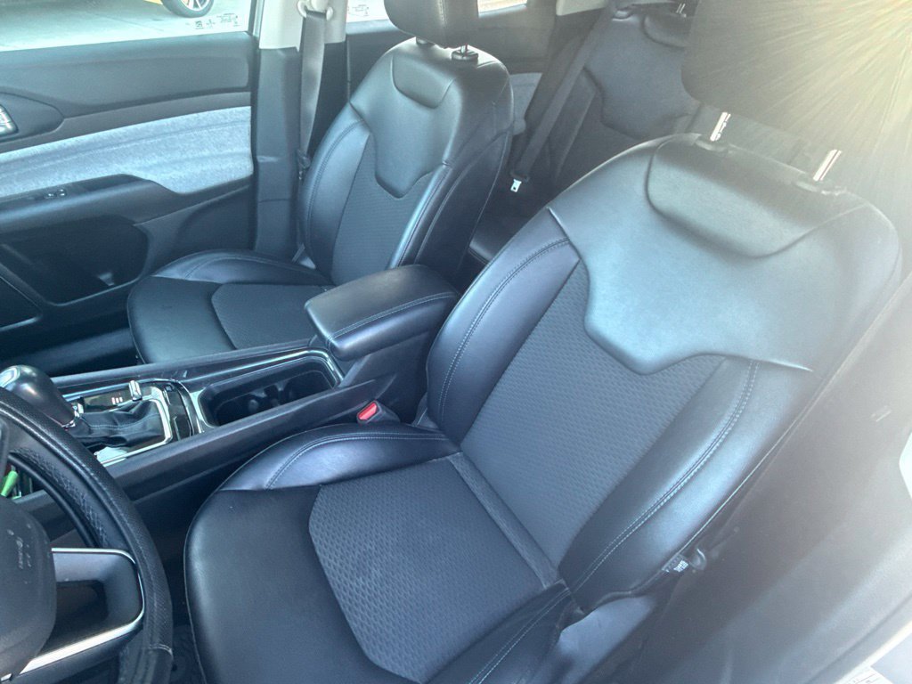 Used 2022 Jeep Compass Latitude AWD/4WD image 14