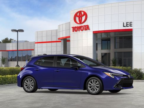 New 2026 Toyota Corolla SE FWD image 13