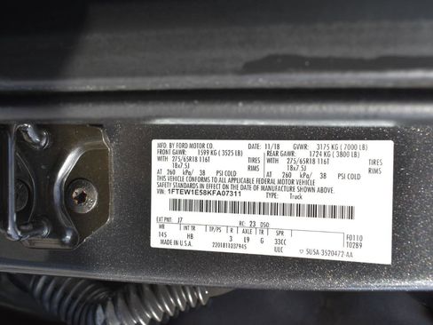 Used 2019 Ford F150 Lariat w/ Equipment Group 502A Luxury AWD/4WD image 32