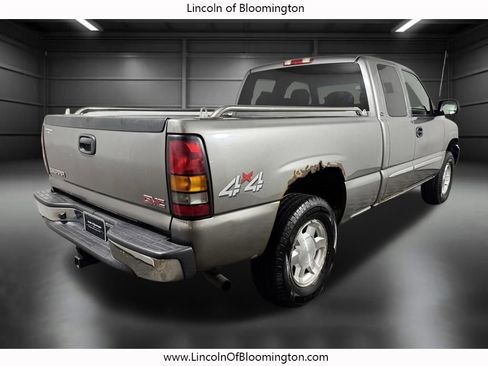 Used 2007 GMC Sierra 1500 SLE w/ Light Duty Power Package AWD/4WD image 7