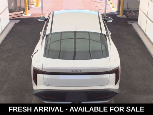 Used 2025 Kia K4 EX image 5