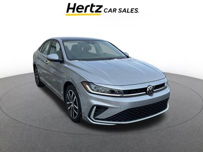 Used 2025 Volkswagen Jetta SE