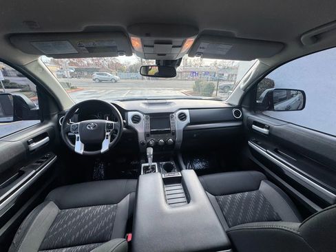 Used 2019 Toyota Tundra SR5 w/ TRD Off Road Package image 18