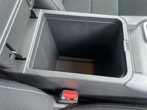 Used 2024 Nissan Sentra SV image 30