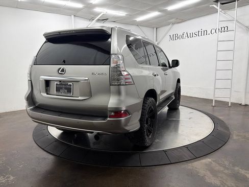 Used 2022 Lexus GX 460 Premium AWD/4WD image 7