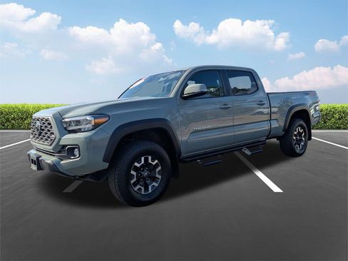 Certified 2022 Toyota Tacoma TRD Off-Road w/ TRD Premium Off Road Package image 8