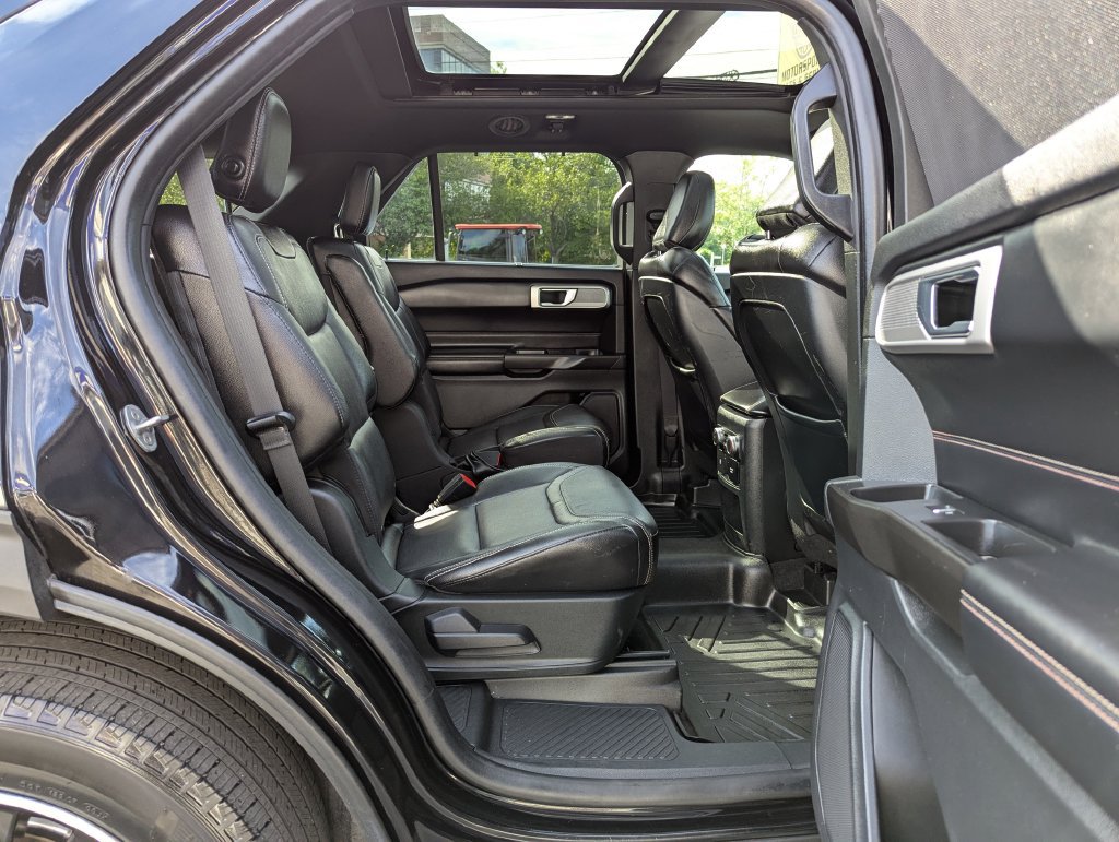 Used 2020 Ford Explorer ST AWD/4WD image 35