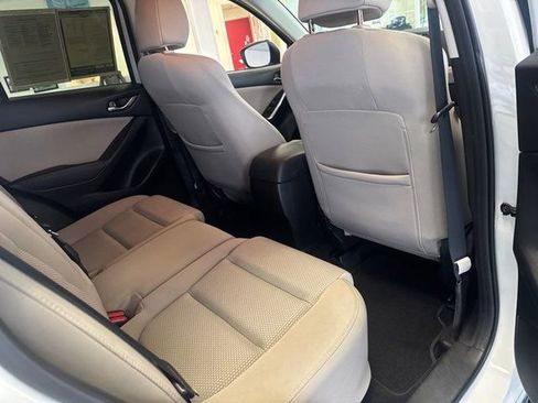 Used 2016 MAZDA CX-5 Touring image 12