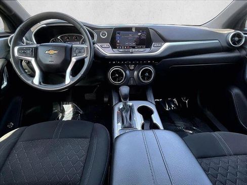 Certified 2021 Chevrolet Blazer LT FWD image 16