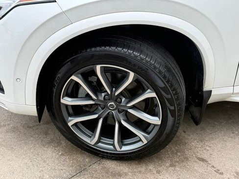 Used 2018 Volvo XC90 T6 Momentum w/ Convenience Package AWD/4WD image 50