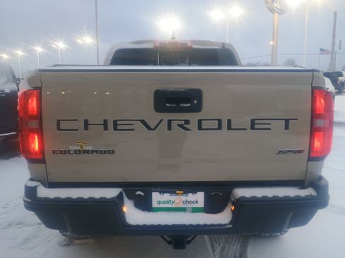 Used 2022 Chevrolet Colorado ZR2 image 11