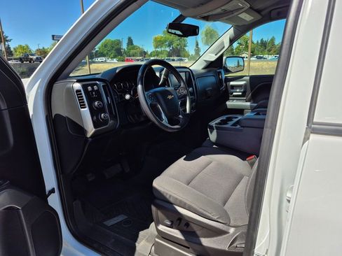 Used 2018 Chevrolet Silverado 1500 LT image 36